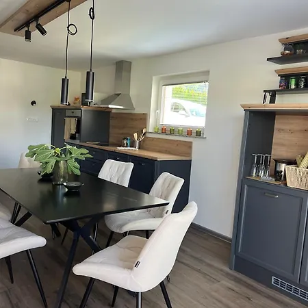 Apartma - Hisa Zofija Apartmán *